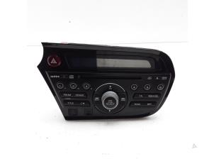 Gebrauchte Radio CD Spieler Honda Insight (ZE2) 1.3 16V VTEC Preis € 75,00 Margenregelung angeboten von Japoto Parts B.V.