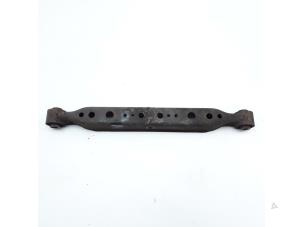 Used Lower wishbone, rear right Nissan Qashqai (J10) 1.5 dCi DPF Price € 22,50 Margin scheme offered by Japoto Parts B.V.