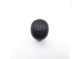 Used Gear stick knob Daihatsu Cuore (L251/271/276) 1.0 12V DVVT Price € 14,95 Margin scheme offered by Japoto Parts B.V.