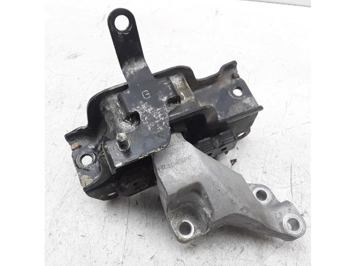 Used Suzuki Baleno 1.2 Dual Jet 16V Gearbox mount - Japoto Parts B.V ...