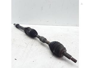 Used Front drive shaft, right Toyota Avensis Wagon (T25/B1E) 2.2 D-4D 16V Price € 50,00 Margin scheme offered by Japoto Parts B.V.