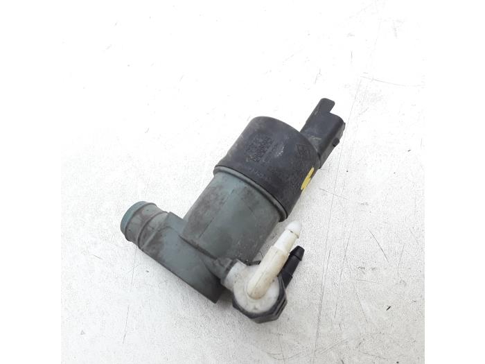 Windscreen washer pump Nissan Qashqai 1.5 dCi DPF