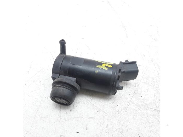 Suzuki Baleno Windscreen washer pumps stock | ProxyParts.com