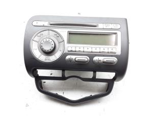 Usagé Radio/Lecteur CD Honda Jazz (GE) 1.4 i-Dsi Prix € 90,00 Règlement à la marge proposé par Japoto Parts B.V.