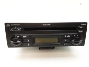 Used Radio CD player Nissan Note (E11) 1.6 16V Price € 74,95 Margin scheme offered by Japoto Parts B.V.