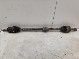 Used Front drive shaft, right Kia Cee'd Sporty Wagon (EDF) 1.4 16V Price € 44,95 Margin scheme offered by Japoto Parts B.V.