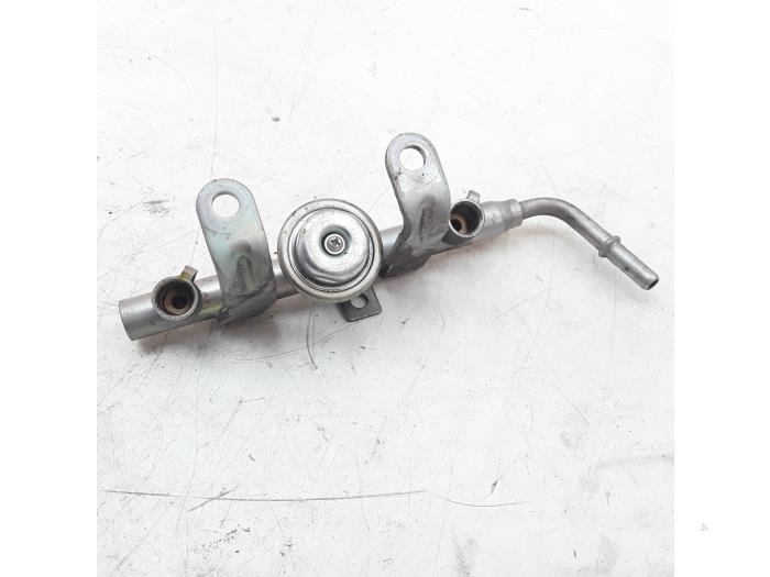 Usagé Système d'injection Toyota GT 86 (ZN) 2.0 16V Prix € 20,99 Règlement à la marge proposé par Japoto Parts B.V.