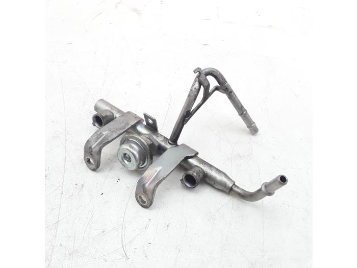 Usagé Système d'injection Toyota GT 86 (ZN) 2.0 16V Prix € 20,99 Règlement à la marge proposé par Japoto Parts B.V.