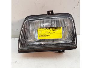 Używane Reflektor lewy Daihatsu Cuore (L251/271/276) 850,44 Cena € 25,00 Procedura marży oferowane przez Japoto Parts B.V.