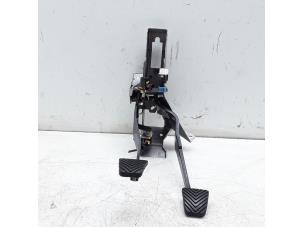 Used Set of pedals Mitsubishi Space Star (A0) 1.0 12V Price € 19,99 Margin scheme offered by Japoto Parts B.V.
