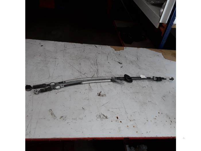 Gearbox shift cable from a Honda Jazz (GE6/GE8/GG/GP) 1.2 VTEC 16V 2014