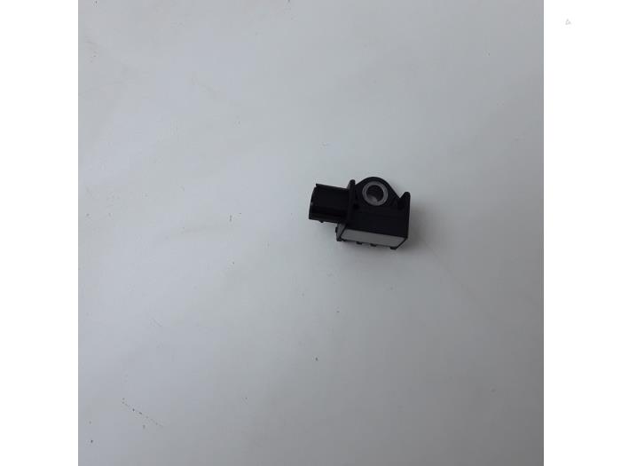 Gebrauchte Airbag Sensor Kia Stonic (YB) 1.0i T-GDi 12V Preis € 26,20 Margenregelung angeboten von Japoto Parts B.V.