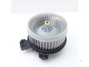 Used Heating and ventilation fan motor Toyota GT 86 (ZN) 2.0 16V Price € 99,99 Margin scheme offered by Japoto Parts B.V.