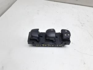 Used Multi-functional window switch Nissan Qashqai (J11) 1.6 dCi All Mode 4x4-i Price € 44,95 Margin scheme offered by Japoto Parts B.V.