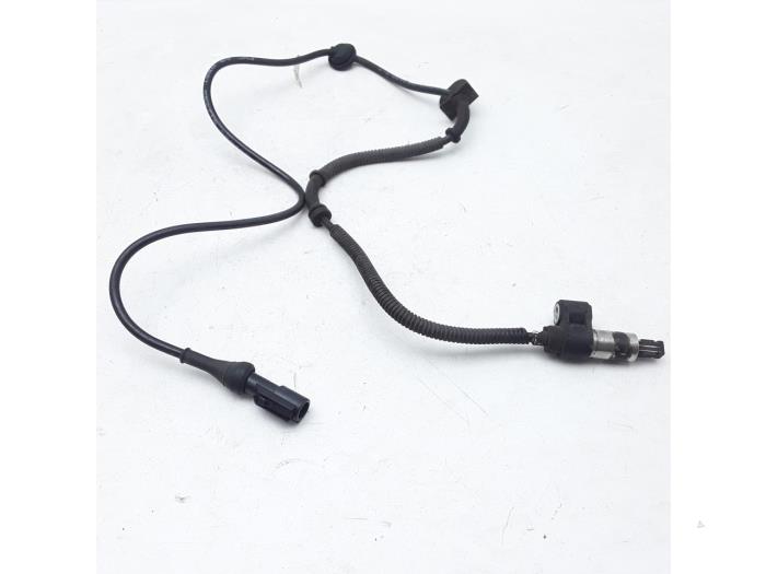 Begagnade ABS-sensor Kia Shuma 1.8 GX 16V Pris € 15,70 Marginaltabell erbjuds av Japoto Parts B.V.