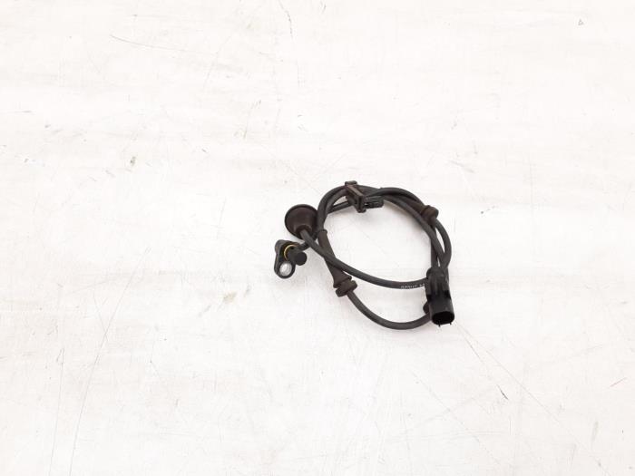 Begagnade ABS-sensor Toyota Aygo (B40) 1.0 12V VVT-i Pris € 15,74 Marginaltabell erbjuds av Japoto Parts B.V.