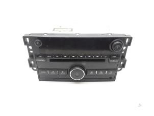 Gebrauchte Radio CD Spieler Chevrolet Captiva (C100) 2.0 CDTI 16V 150 4x4 Preis € 75,00 Margenregelung angeboten von Japoto Parts B.V.