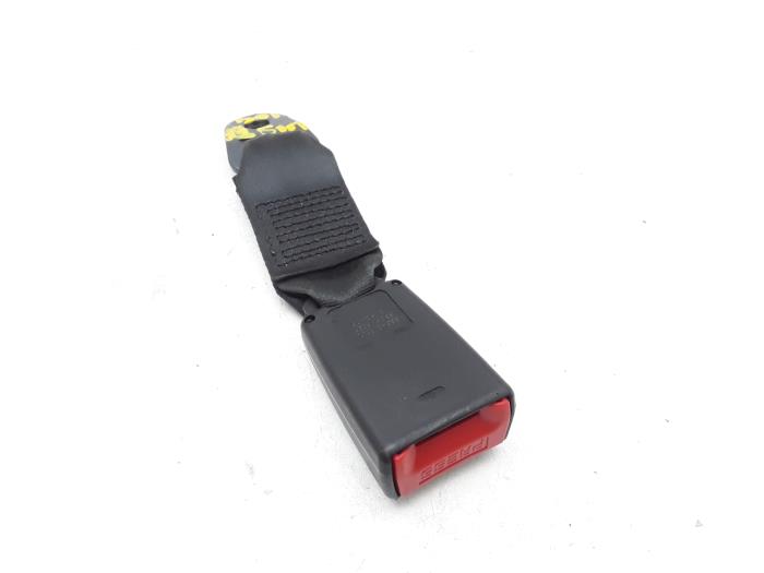 Rear seatbelt buckle, right from a Nissan Micra (K12) 1.4 16V 2007