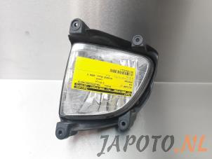 Used Fog light, front left Kia Sportage (JE) 2.0 CVVT 16V 4x2 Price € 25,00 Margin scheme offered by Japoto Parts B.V.