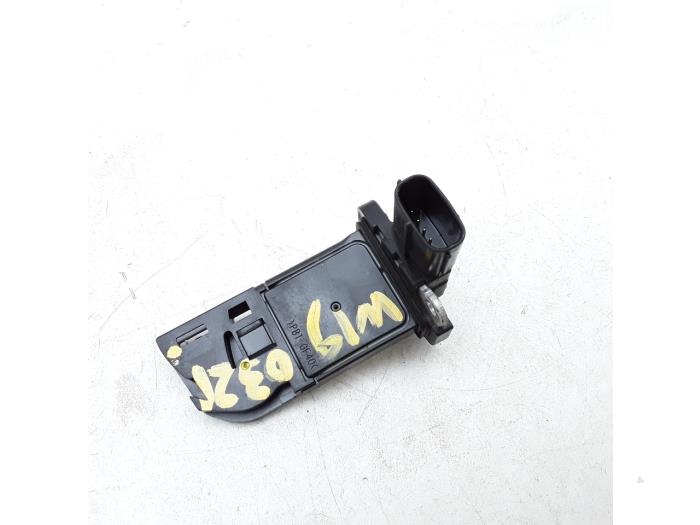 Usagé Débitmètre Toyota Avensis Wagon (T27) 2.2 16V D-4D-F 150 Prix € 20,99 Règlement à la marge proposé par Japoto Parts B.V.