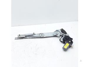 Used Window mechanism 4-door, front right Nissan Note (E12) 1.2 68 Price € 34,95 Margin scheme offered by Japoto Parts B.V.