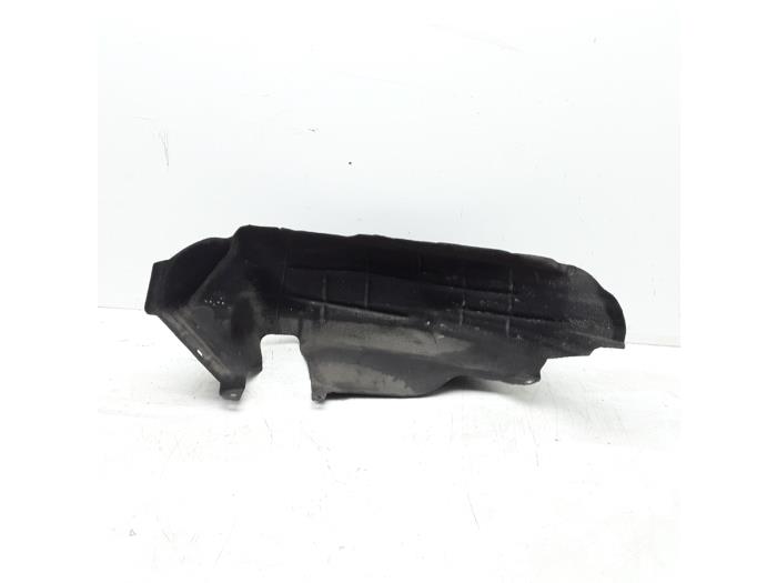 Usados Protector interno Mazda CX-3 (DJ/DK) 2.0 SkyActiv-G 120 Precio € 15,74 Norma de margen ofrecido por Japoto Parts B.V.