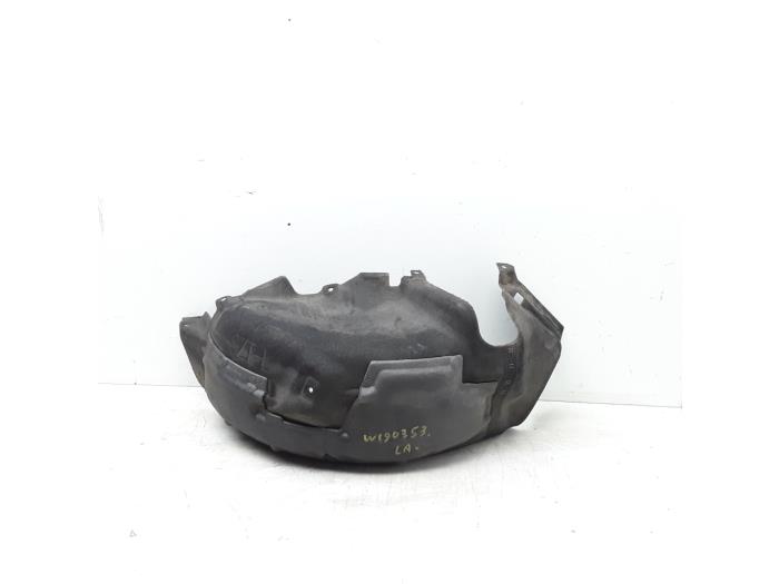 Usados Protector interno Mazda CX-3 (DJ/DK) 2.0 SkyActiv-G 120 Precio € 15,74 Norma de margen ofrecido por Japoto Parts B.V.