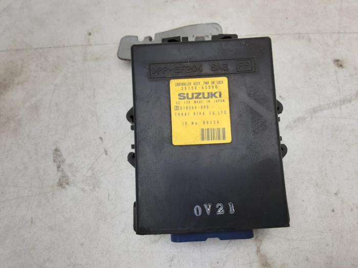 Begagnade Relä Suzuki Grand Vitara I (FT/GT/HT) 1.6 16V Pris € 10,45 Marginaltabell erbjuds av Japoto Parts B.V.