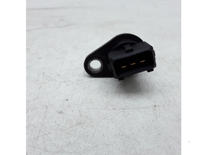 Camshaft sensor from a Kia Picanto (TA) 1.0 12V 2013