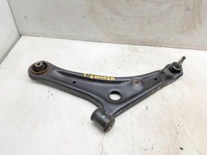 Used Front lower wishbone, left Mitsubishi Space Star (A0) 1.0 12V Price € 48,39 Inclusive VAT offered by Japoto Parts B.V.