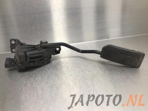 Used Accelerator pedal Nissan Almera (N16) 1.5 16V Price € 75,00 Margin scheme offered by Japoto Parts B.V.