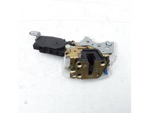 Used Front door lock mechanism 4-door, right Subaru Forester (SG) 2.0 16V X Price € 29,95 Margin scheme offered by Japoto Parts B.V.