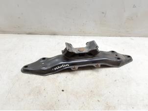 Used Gearbox mount Subaru Forester (SG) 2.0 16V X Price € 19,99 Margin scheme offered by Japoto Parts B.V.