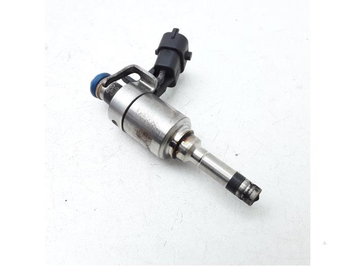 Injecteur (injection essence) d'un Kia Cee'd Sportswagon (JDC5) 1.6 GDI 16V 2012