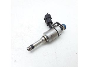 Usagé Injecteur (injection essence) Kia Cee'd Sportswagon (JDC5) 1.6 GDI 16V Prix € 19,99 Règlement à la marge proposé par Japoto Parts B.V.