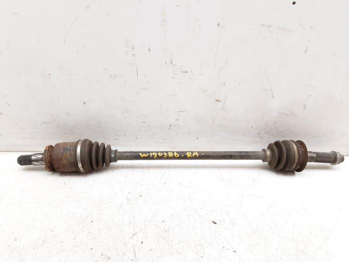 Drive shaft, rear right from a Subaru Forester (SH) 2.0D 2011