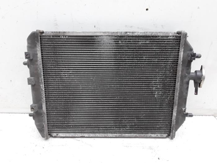 Used Radiator Daihatsu Trevis 1.0 12V DVVT Price € 20,99 Margin scheme offered by Japoto Parts B.V.