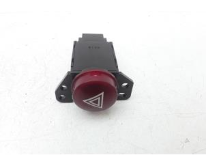 Used Panic lighting switch Mitsubishi Colt (Z2/Z3) 1.1 12V Price € 9,99 Margin scheme offered by Japoto Parts B.V.