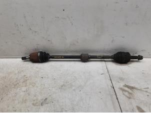 Used Front drive shaft, right Kia Cee'd Sporty Wagon (EDF) 1.4 16V Price € 44,95 Margin scheme offered by Japoto Parts B.V.