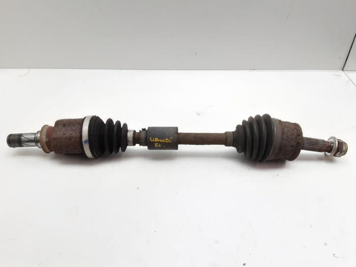 Front drive shaft, right from a Mitsubishi Colt (Z2/Z3) 1.3 16V 2008
