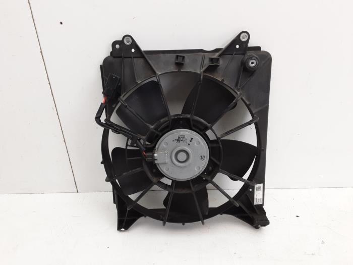 Cooling fans from a Honda Jazz (GE6/GE8/GG/GP) 1.2 VTEC 16V 2014