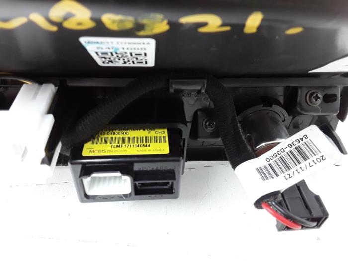 Zlacze AUX/USB z Hyundai Tucson (TL) 2.0 CRDi 16V 2WD 2018
