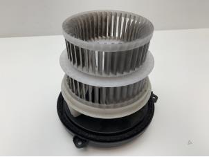 Used Heating and ventilation fan motor Lexus IS (E3) 300h 2.5 16V Price € 124,99 Margin scheme offered by Japoto Parts B.V.