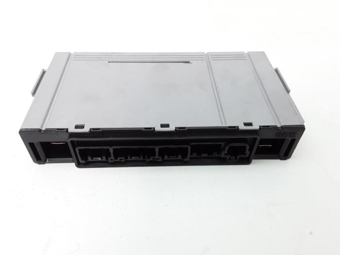 Used Computer, miscellaneous Lexus IS (E3) 300h 2.5 16V Price € 104,95 Margin scheme offered by Japoto Parts B.V.