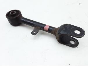 Used Rear upper wishbone, right Lexus IS (E3) 300h 2.5 16V Price € 40,00 Margin scheme offered by Japoto Parts B.V.