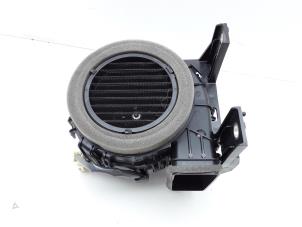 Used Cooling fans Toyota Yaris III (P13) 1.5 16V Hybrid Price € 49,95 Margin scheme offered by Japoto Parts B.V.