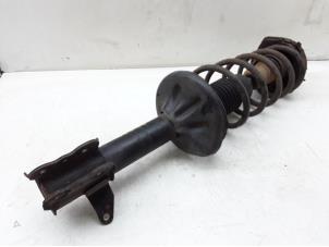 Used Rear shock absorber rod, left Nissan Qashqai (J10) 1.6 16V Price € 74,99 Margin scheme offered by Japoto Parts B.V.