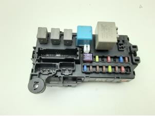 Usados Caja de fusibles Daihatsu Materia 1.3 16V Precio € 64,95 Norma de margen ofrecido por Japoto Parts B.V.