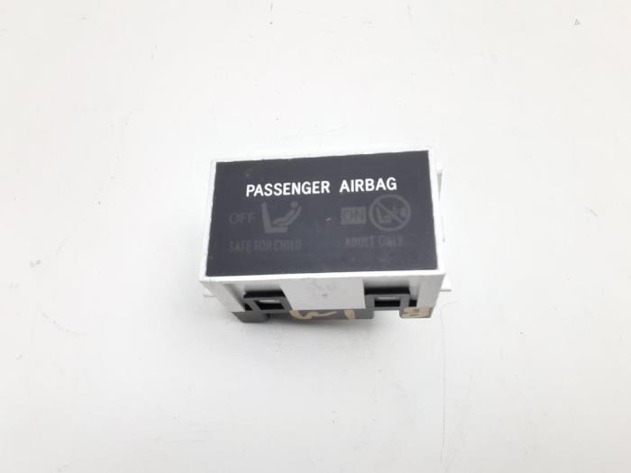 Usagé Divers Daihatsu Materia 1.3 16V Prix € 10,45 Règlement à la marge proposé par Japoto Parts B.V.