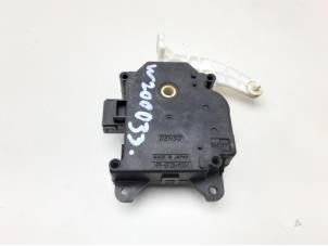 Used Heater valve motor Toyota Prius Plus (ZVW4) 1.8 16V Price € 24,95 Margin scheme offered by Japoto Parts B.V.